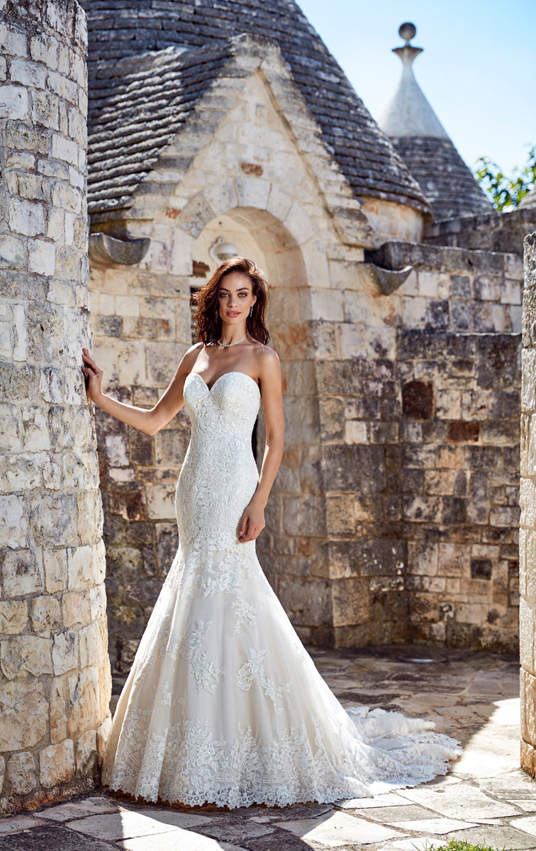 Mirella – Lotus Bridal