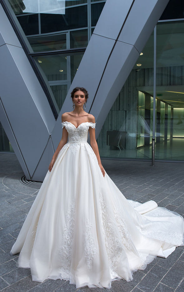 Elva – Lotus Bridal