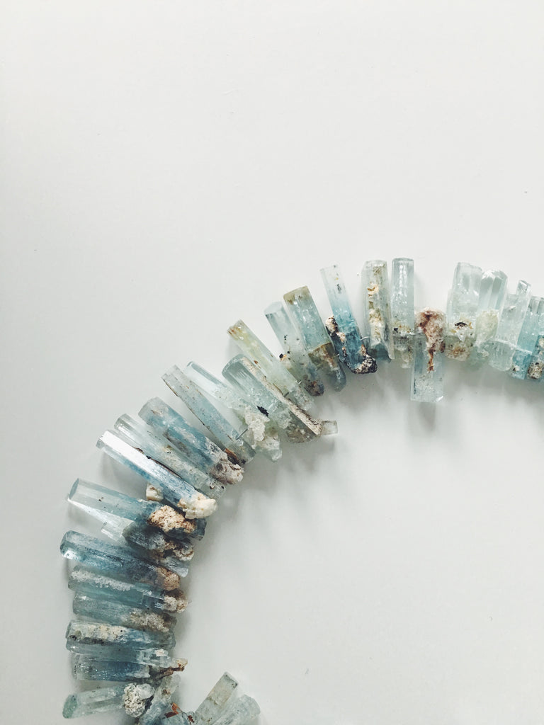 raw aquamarines rebecca scott jewelry 