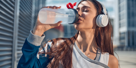 Maximizing Your Workouts: How to Eat for Weight Loss and Muscle Gain water