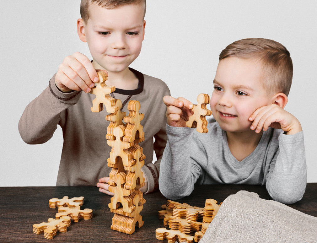 Circus troupe, a tower with Flockmen - engineering challenge