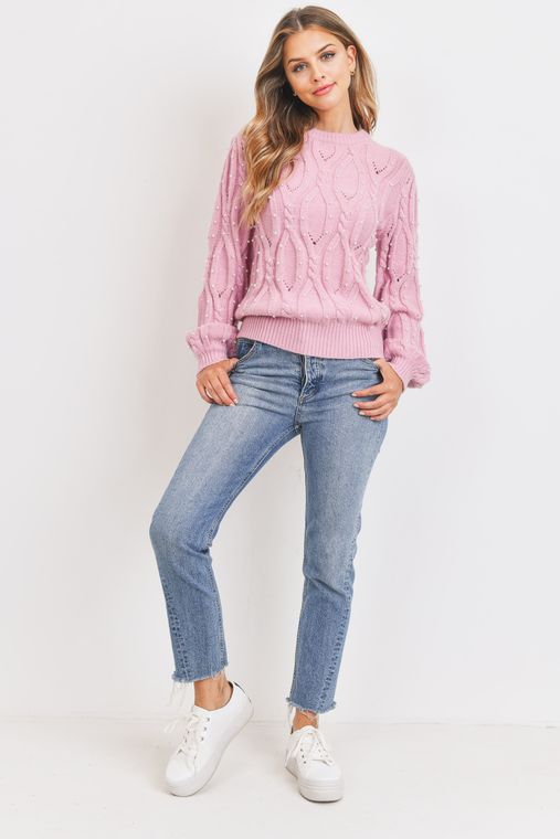 Pearl embellished jeans and cashmere sweater • Vivellefashion