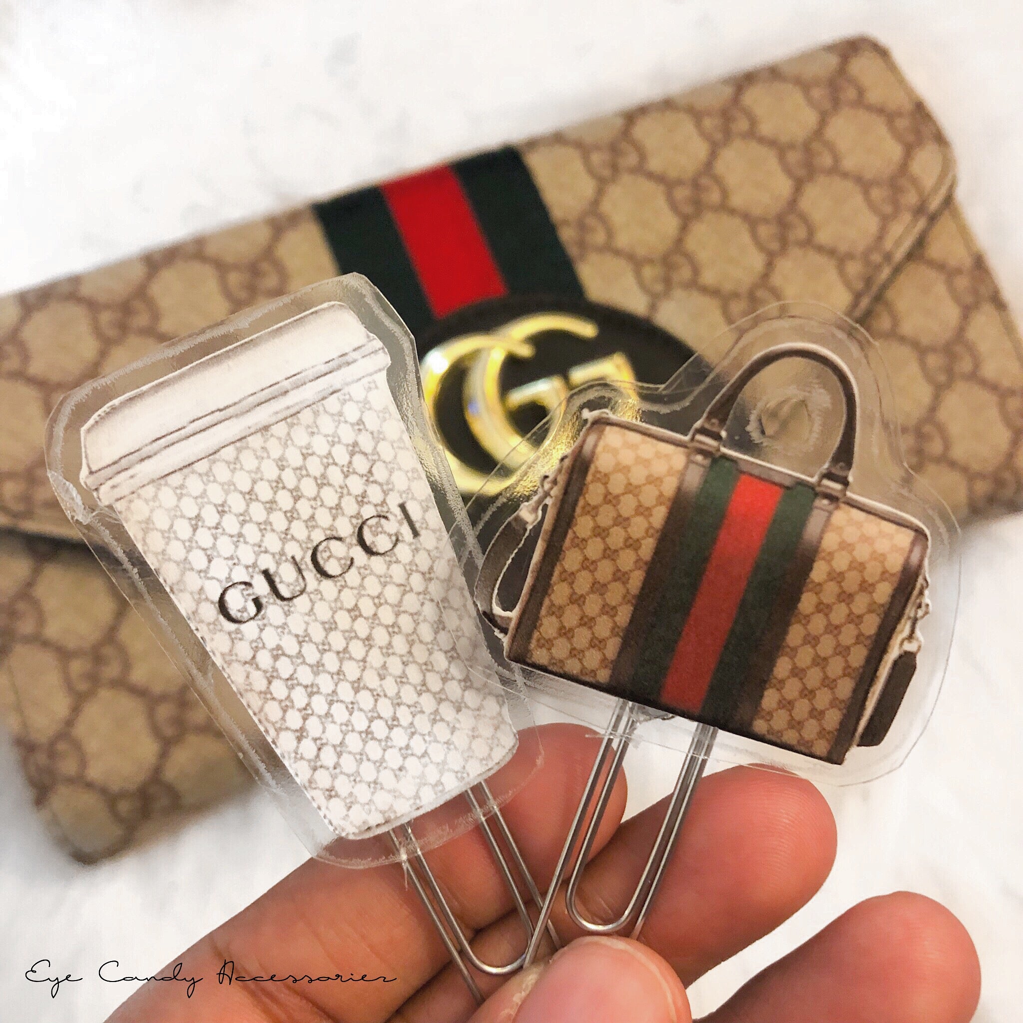 gucci paper clip