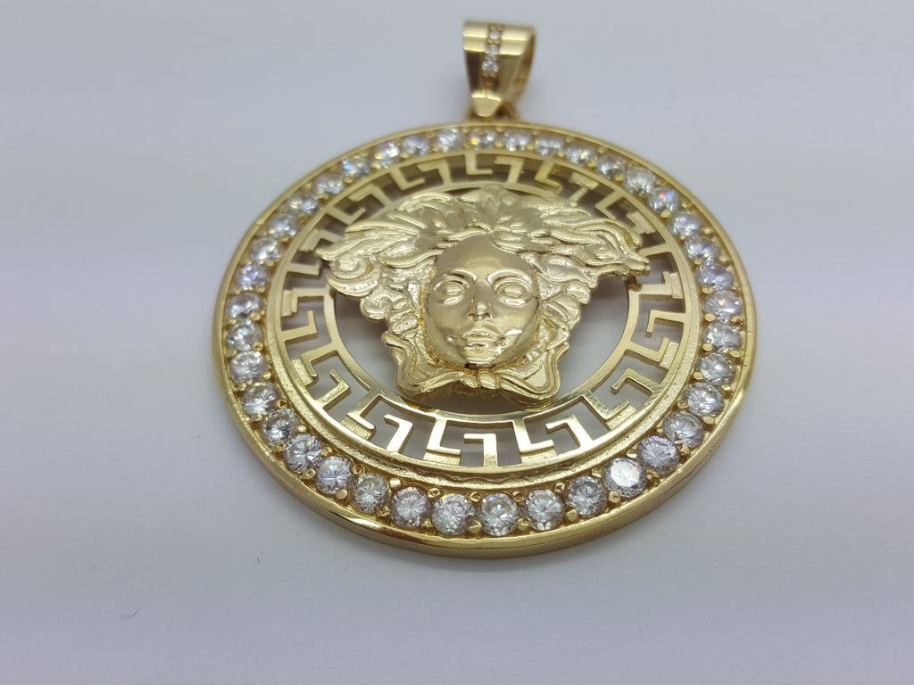 10k versace pendant