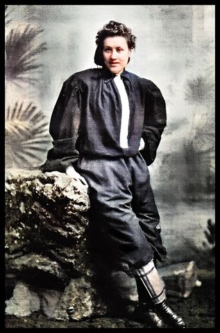 Photo above is of Nattie Honeyball, the esteemed captain of The British Ladies FC back in 1894, looking absolutely resplendent in her complete football attire, from the stylish kit to the sturdy boots and protective pads. A true embodiment of dedication and skill on the pitch. In a groundbreaking move, Nattie took charge and orchestrated the inaugural Women's Football Match.