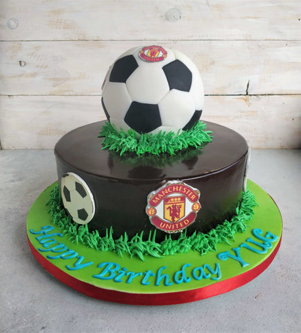 birthday cakes for boys football