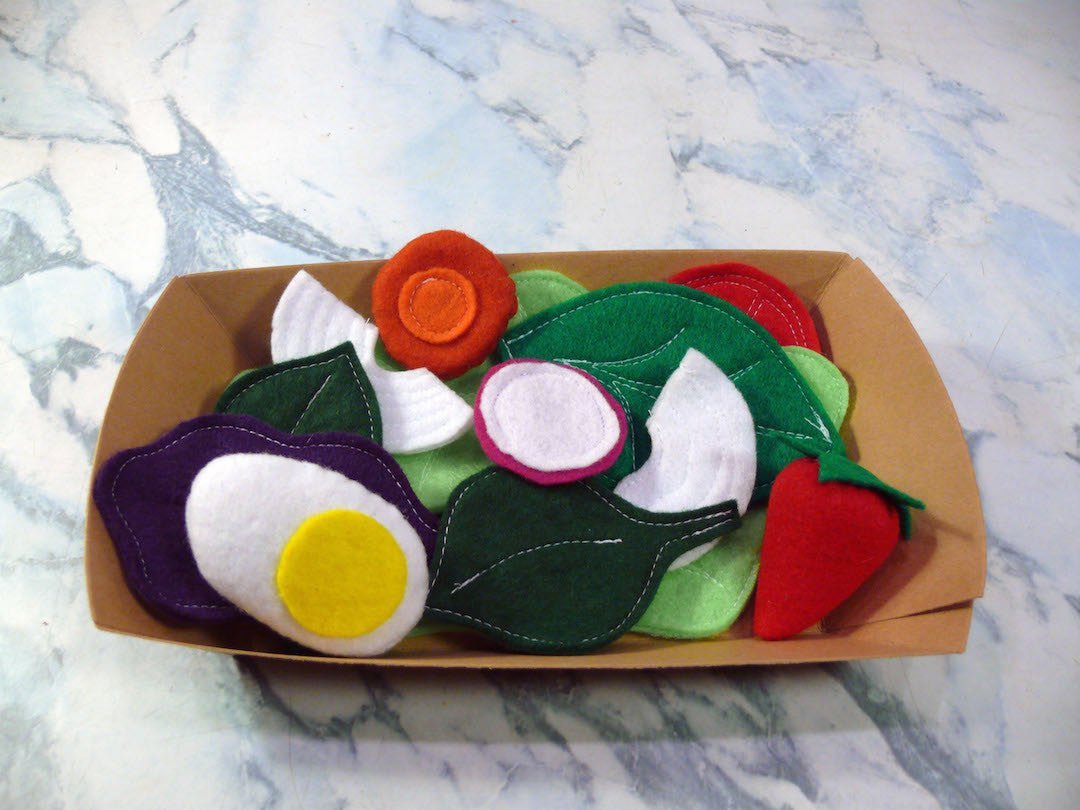 Kids Fruit and Vegetable Activity Set - Felt Salad Set - Nutrition Education Store