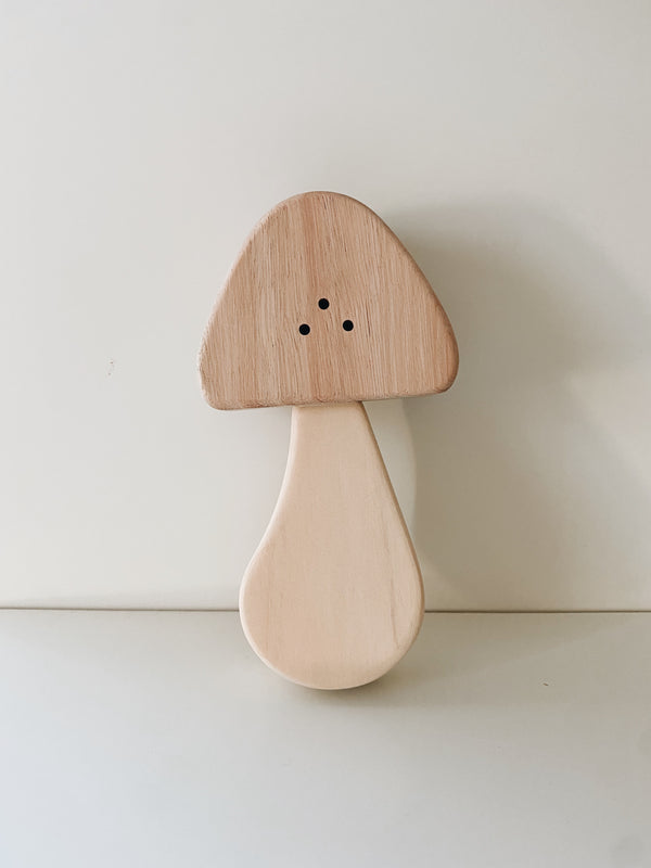 Hand carved wood mushrooms – Hallstrom Home