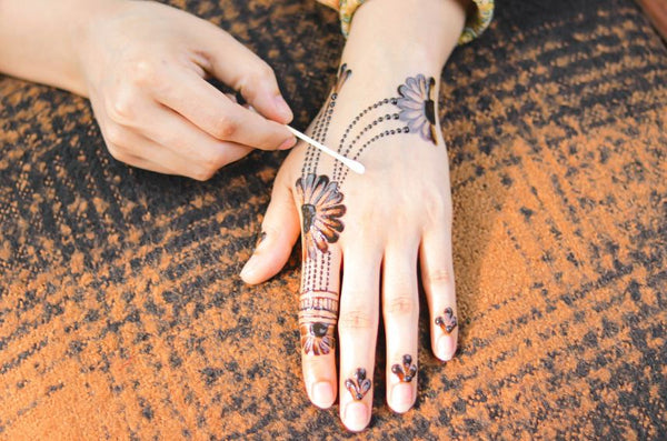 Henna Tattoo Aftercare  The Ultimate Guide to Darker Long Lasting Mehndi   On Your Journey