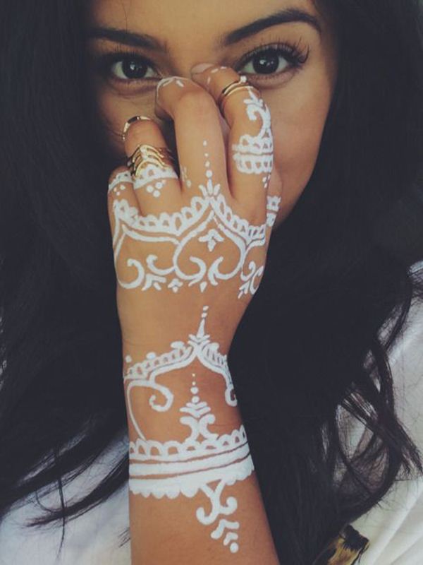 white henna tattoo