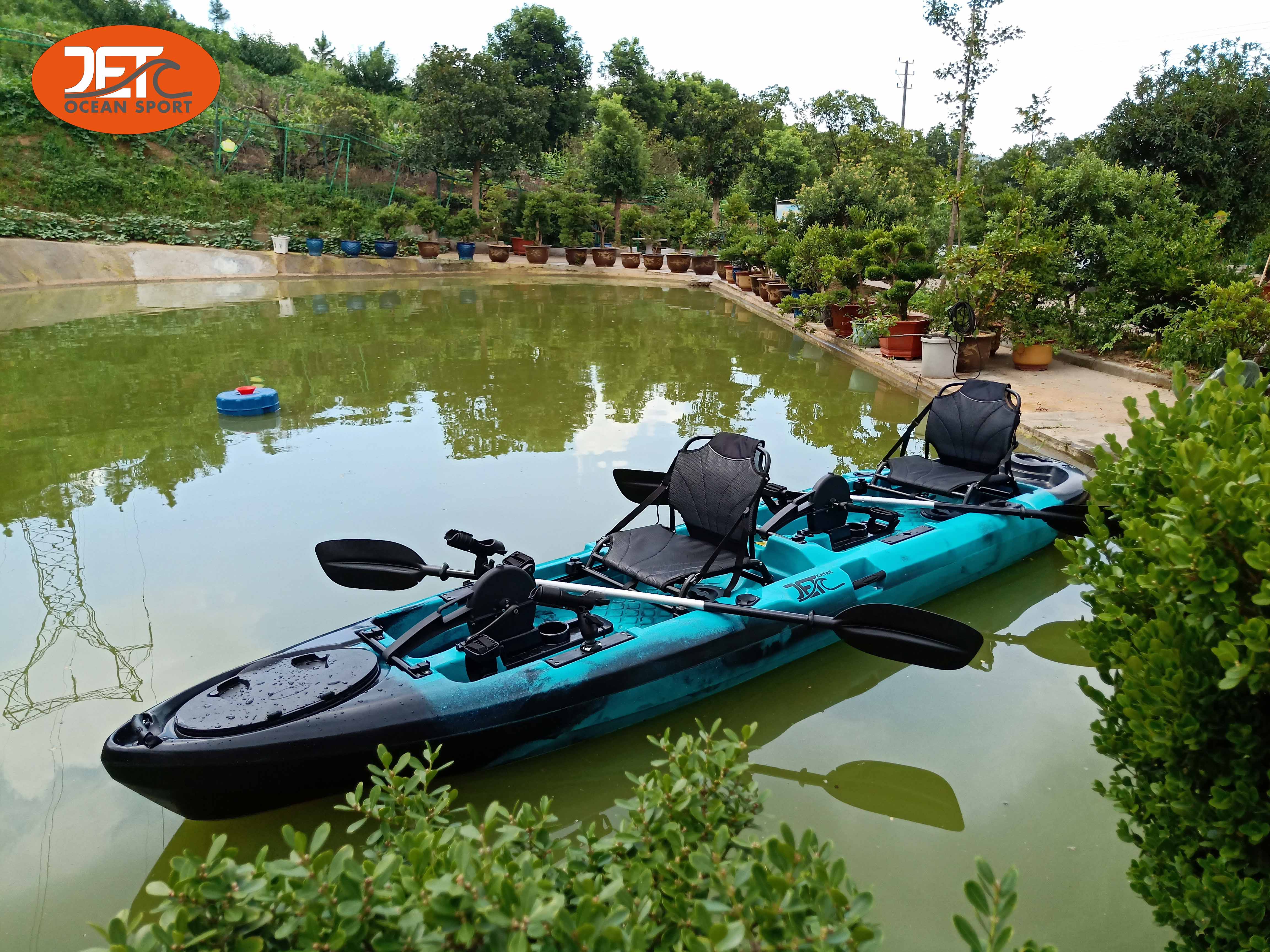 fishing kayak with pedals