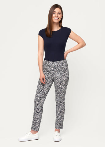 Best Summer Outfits for Women: Marlie White Ditsy Floral Slimming Pant