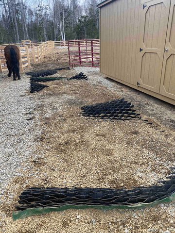 necessary to compact gravel for horse farm mud management