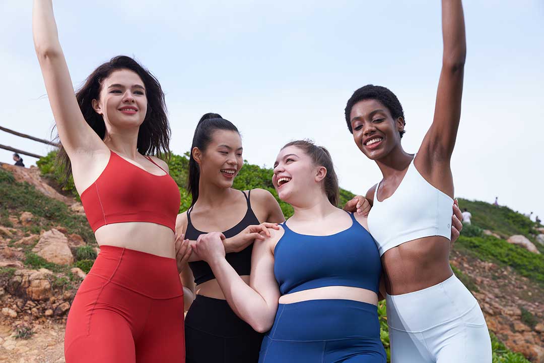 Women Activewear, New Trends Collection Available