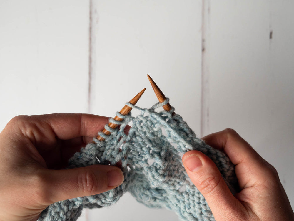 fixing a mistake in lace knitting - La Visch Designs