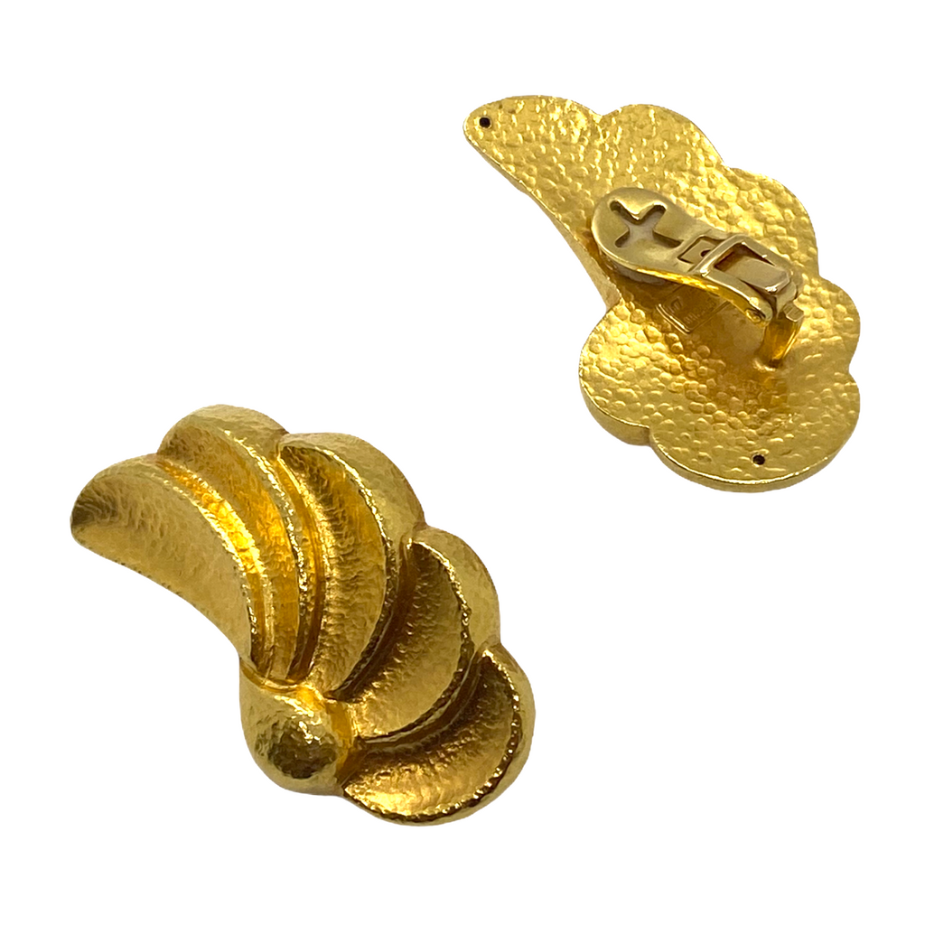 Whimsical Ilias Lalaounis Hammered 18k Gold Wings Motif Earrings – Oak Gem