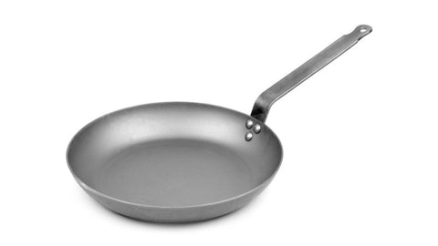 Why Stainless Steel Pans Are Better Than Cast Iron 