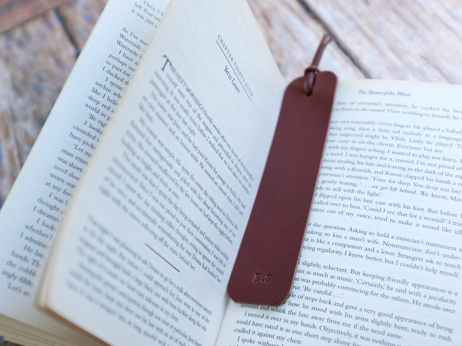 Italian Leather Bookmark – Hide & Home