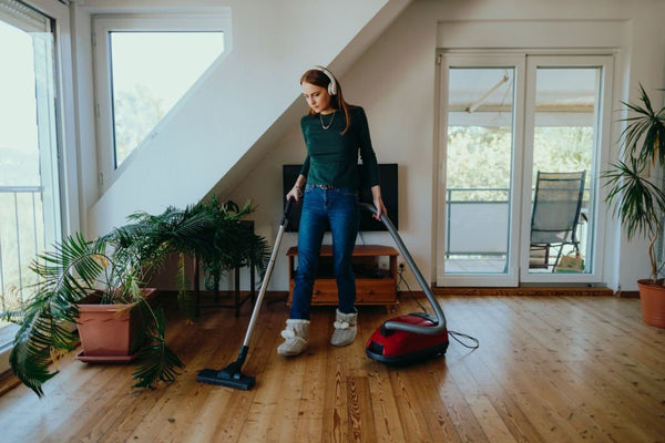 how to clean hardwood floor