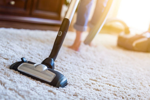 how to get sauce out of carpet