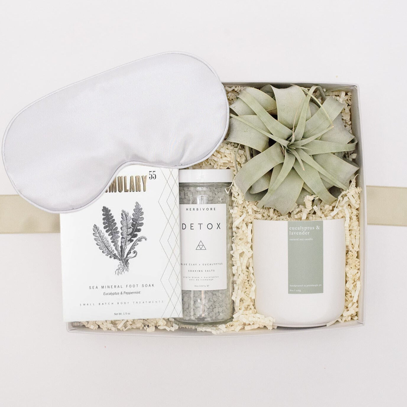 Curated Gift Boxes & Personalized Gifts