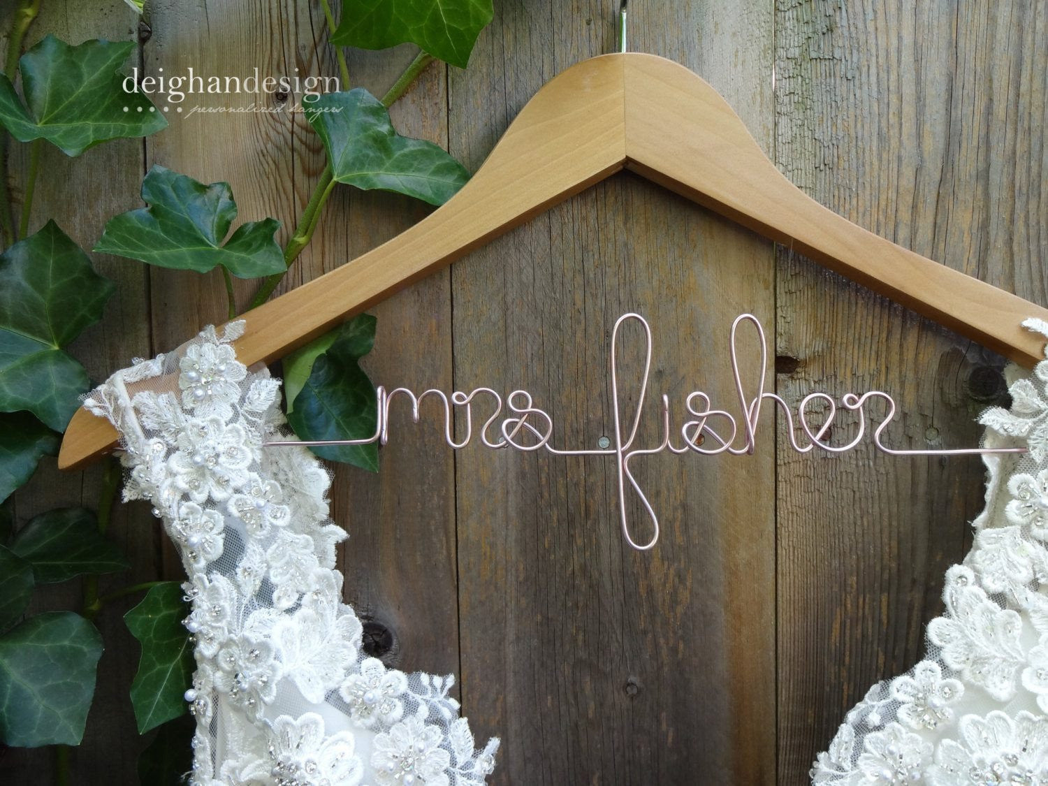 Personalized Bridesmaid Velvet Hangers Set Wedding Hangers Bridal