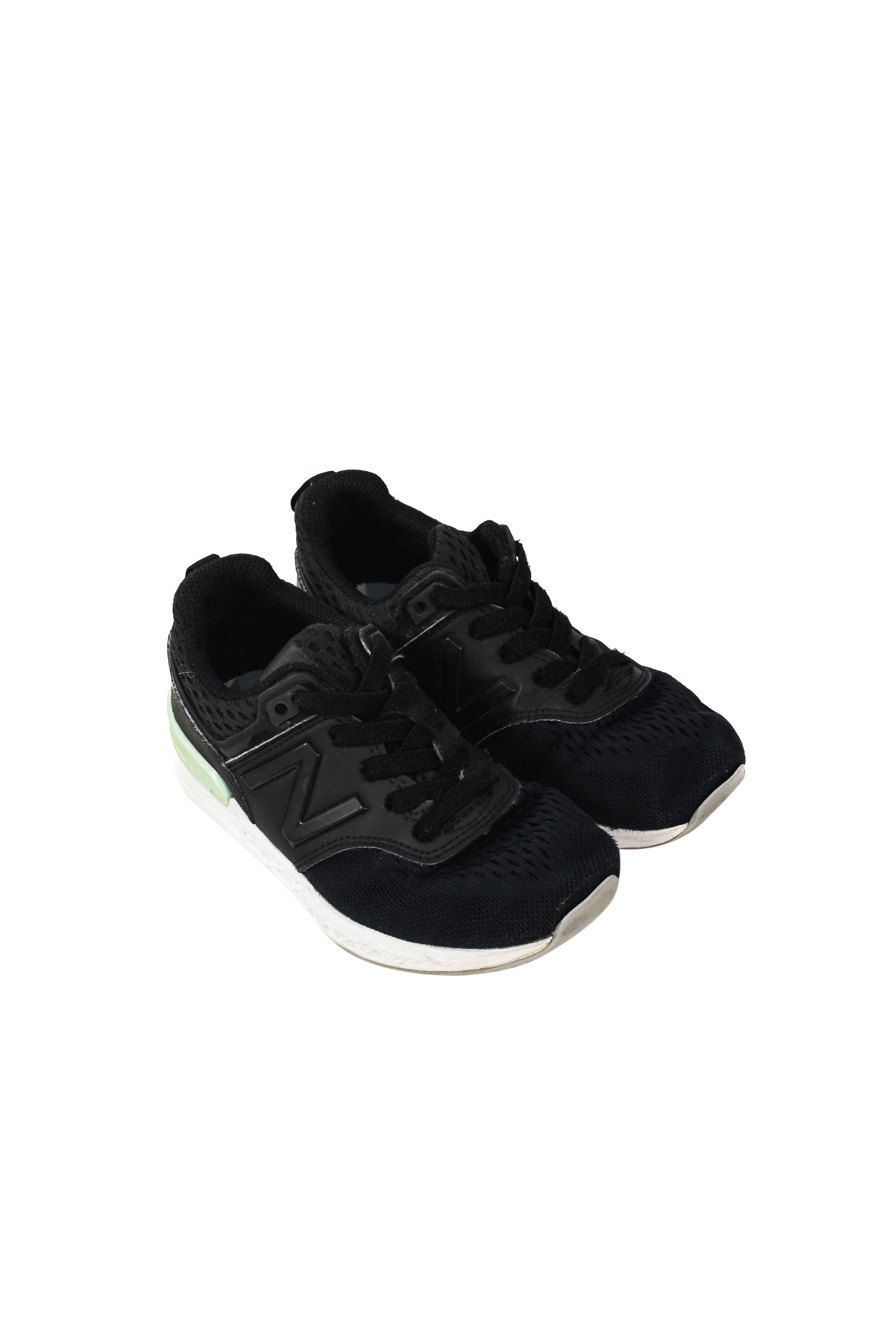 new balance 28.5