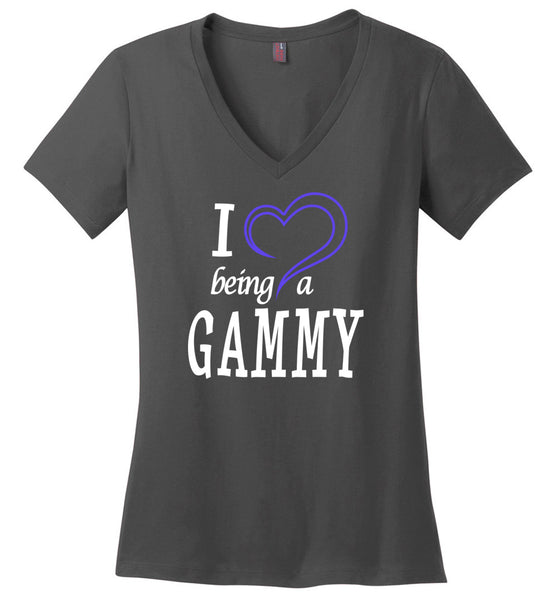 I Love Being a Gammy Ladies V-Neck T-Shirt – CaliKays