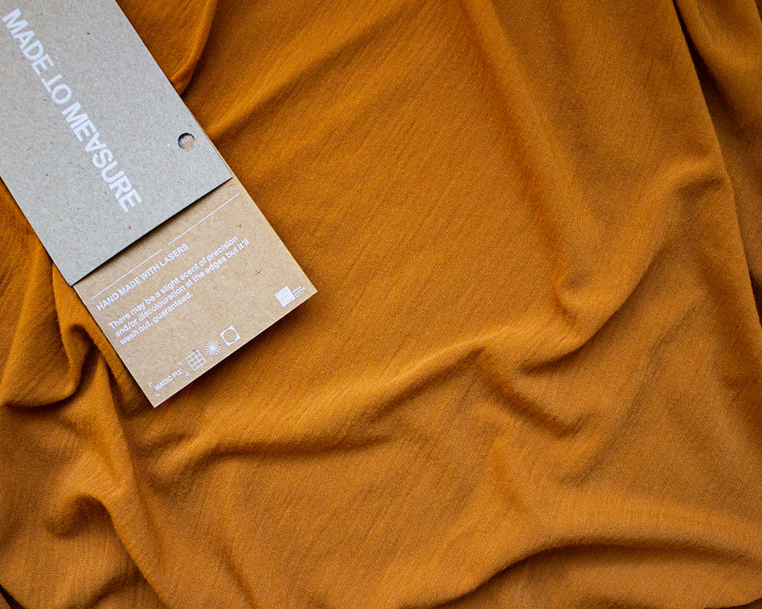 Citizen Wolf | T-shirts made to measure with Magic Fit®️ in Deep Saffron 