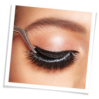 eyelash application