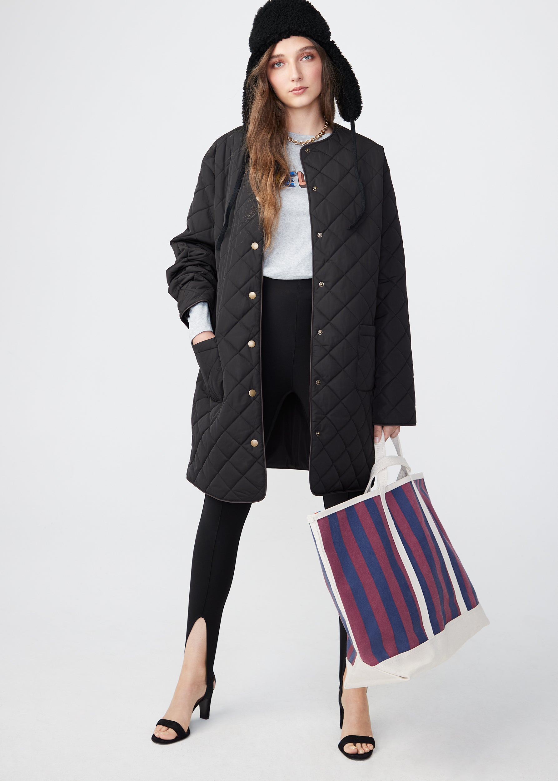 The All Over Striped Tote - Navy/Wine
