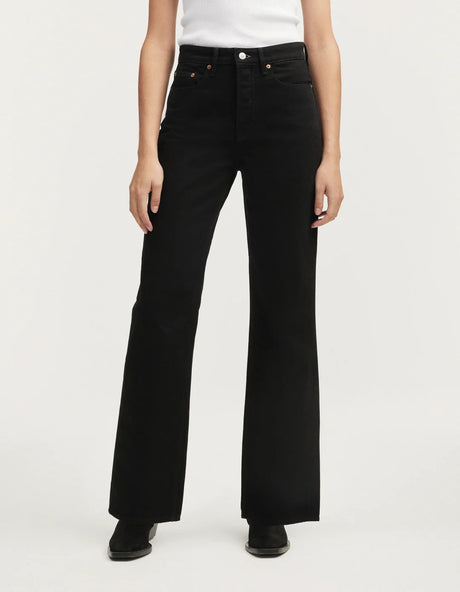 Straight loose fit jean in dark black wash