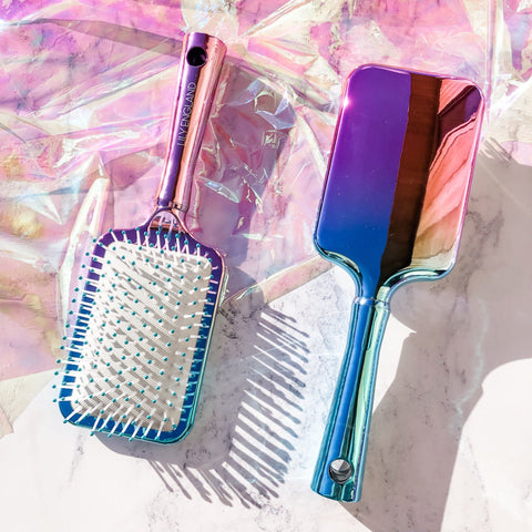 How to use a Paddle Brush (and how to clean it) – Lily England