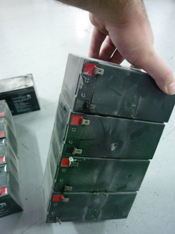 Damaged batteries cause UPS problems