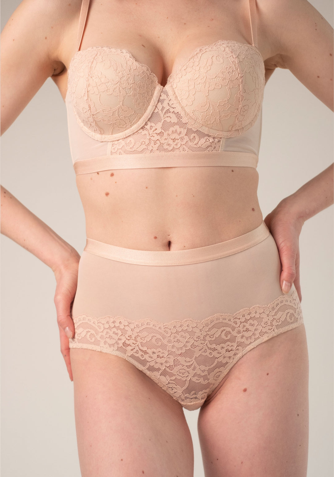 Perle High Brief Shapewear w/Legs