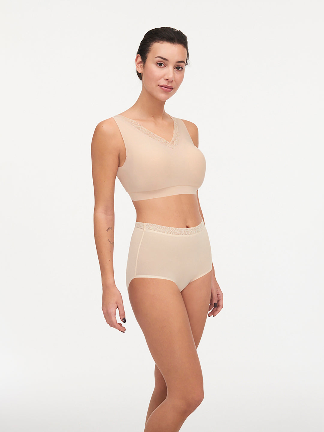 Chantelle SoftStretch Padded Bra Top with Hook & Eye - Nude Blush