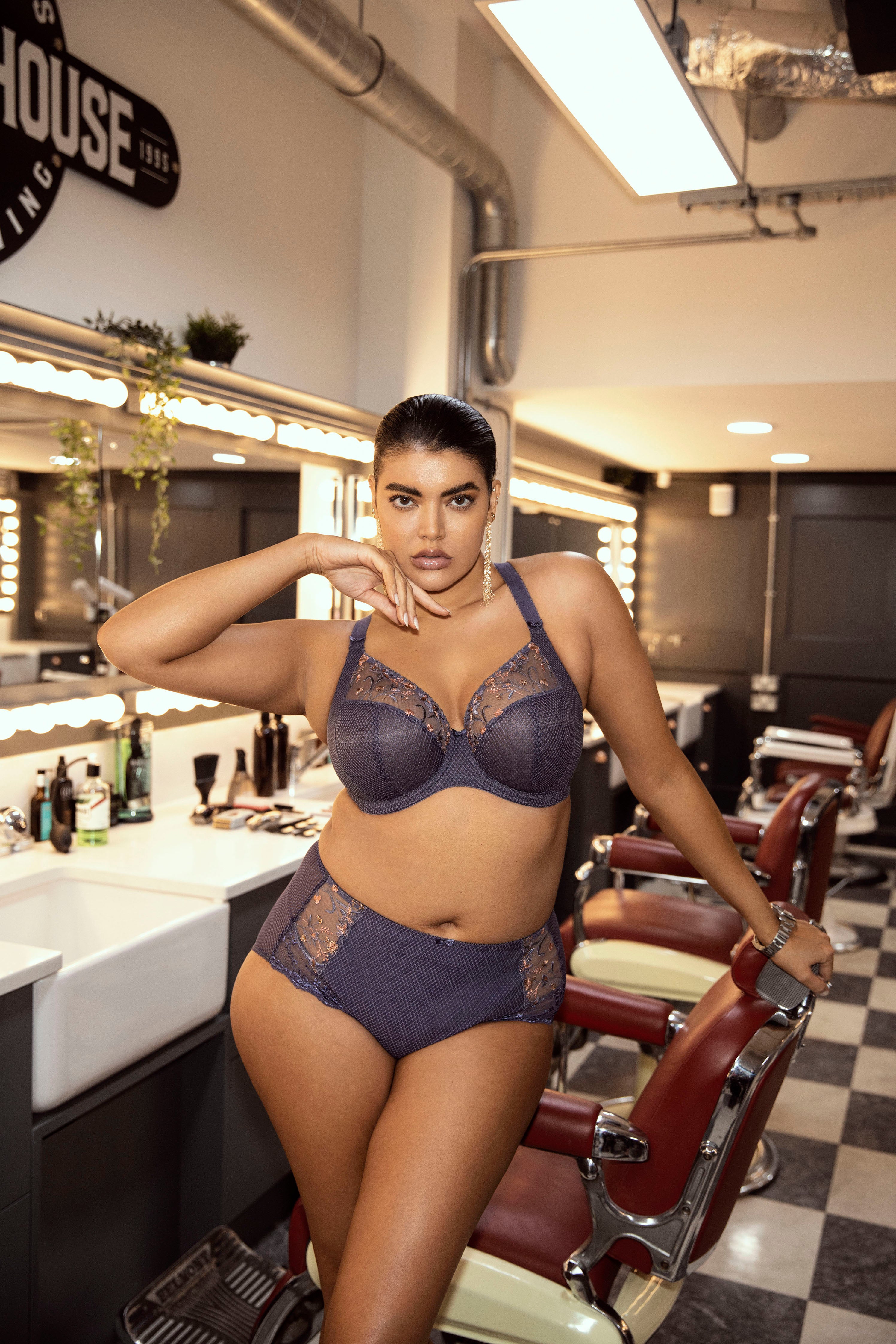 ELOMI CHARLEY PLUNGE BRA - PETROL – Tops & Bottoms