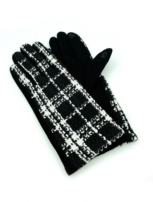 B&W Plaid Touch Screen Gloves