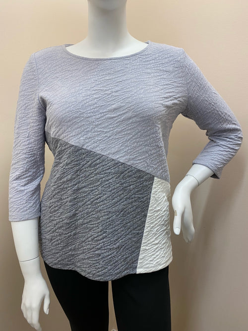 Petite 3/4 Sleeve Top