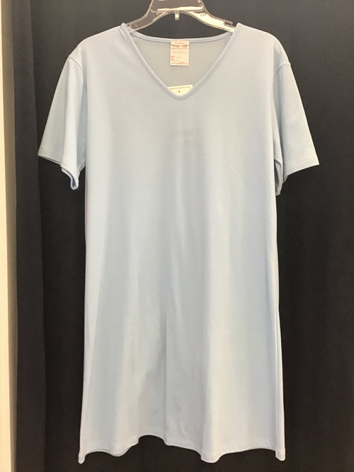 🇨🇦 Najerika nightshirt - Size Medium