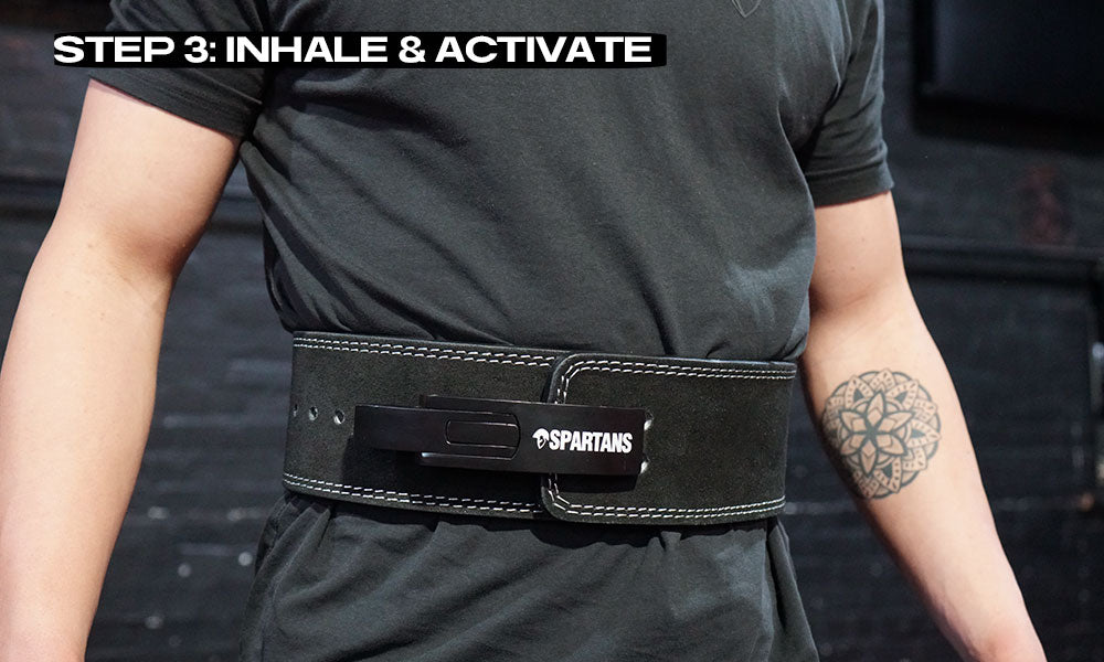 How to wear a weightlifting belt step 3