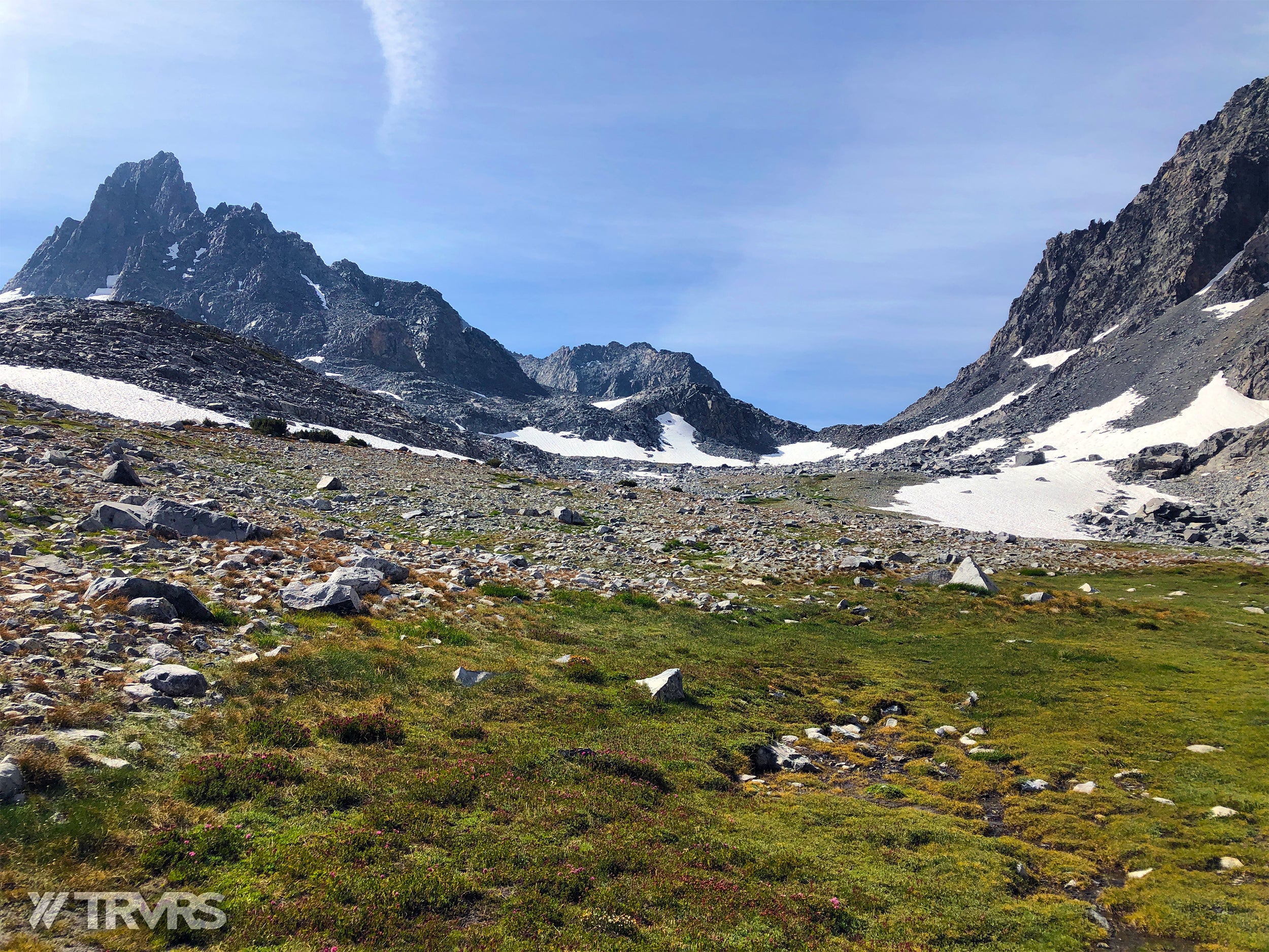 Approaching Glacier Pass- Banner Peak, Ritter-Banner Saddle, Lake Catherine, Glacier Pass, Thousand Island Lake, River Trail, Pacific Crest Trail, Middle Fork, Agnew Meadow, Ansel Adams Wilderness, Mammoth Lakes, Sierra Nevada | TRVRS Apparel