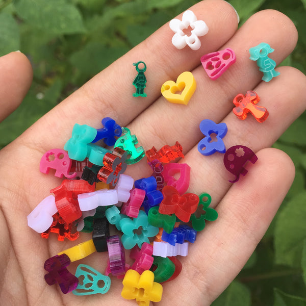 Hearts Tiny Charms / 50 Pieces, 10mm