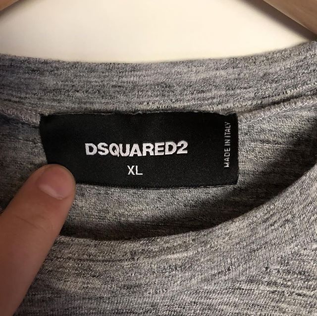 etiquette dsquared tee shirt