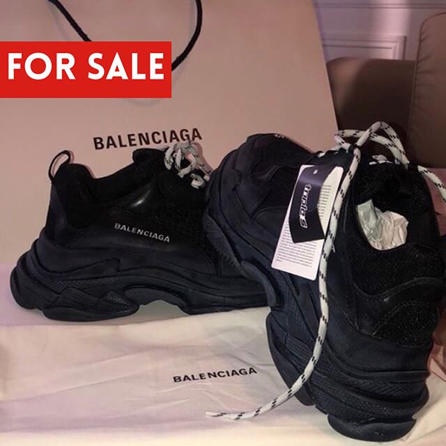 Balenciaga Sneakers – Selling Community