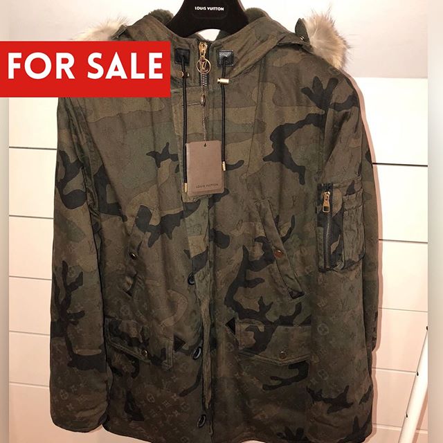 louis vuitton supreme camo jacket