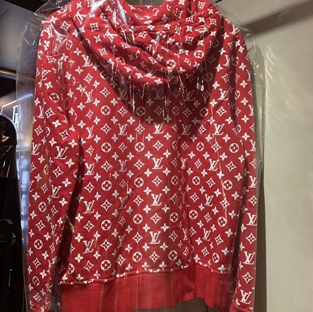 red louis vuitton supreme hoodie