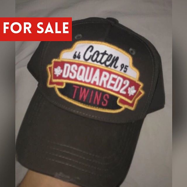 dsquared cap sale