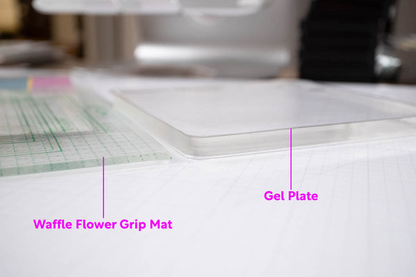 Waffle Flower Grip Mats vs. Gel Plates –