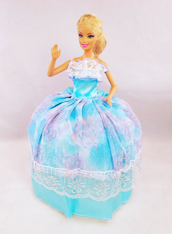 dreigen juni Leggen Blue Barbie Dress with Silver Lace – Enjoy Life with Psoriasis